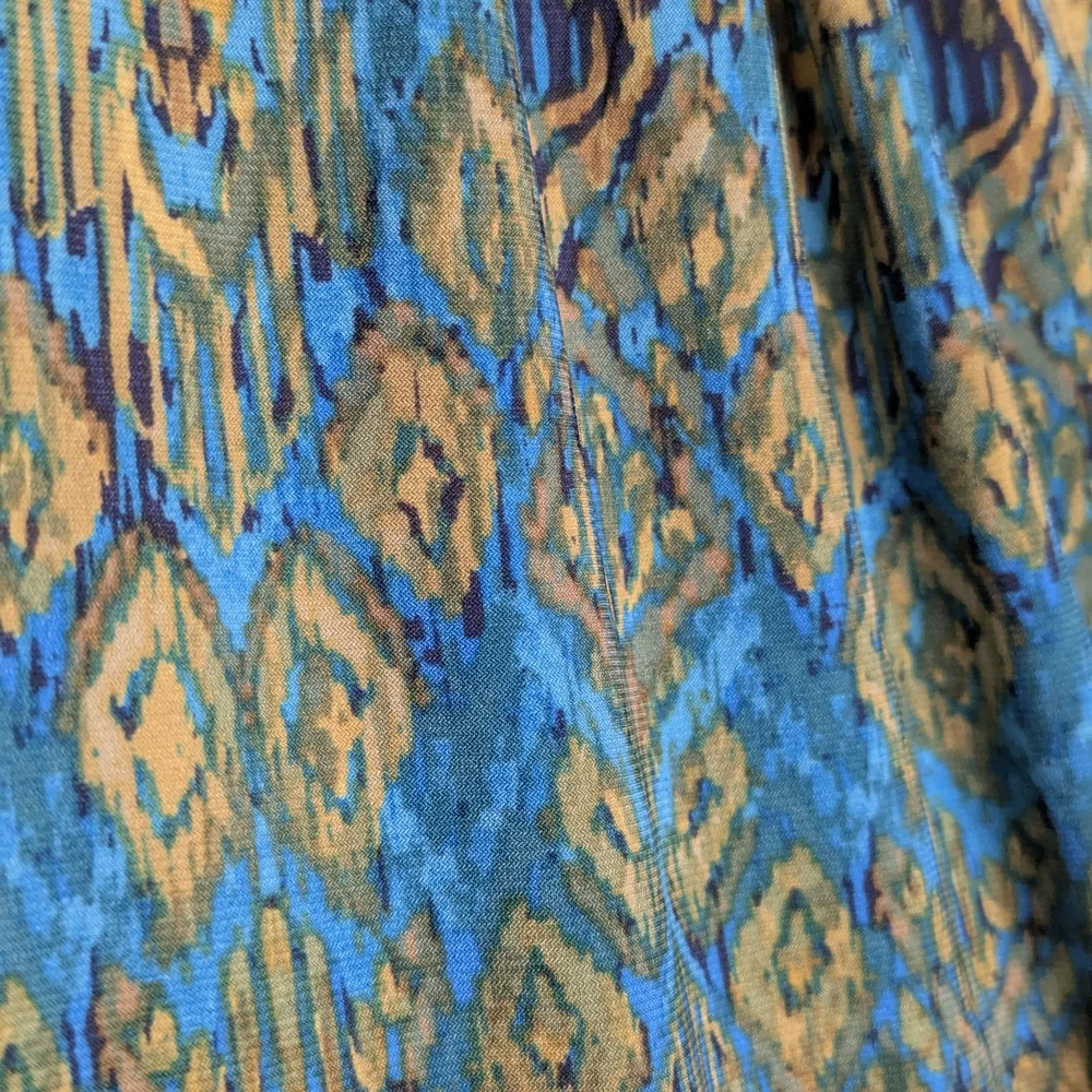 Chaps Ikat Print Keyhole Blouse - XL - Picture 7 of 11